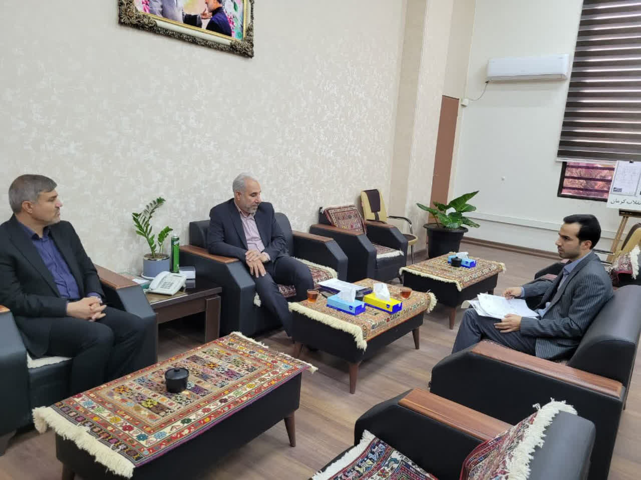 پایش وضعیت زندانیان کرمان کلید خورد؛ بازنگری در پرونده‌ها برای اعطای ارفاقات قانونی