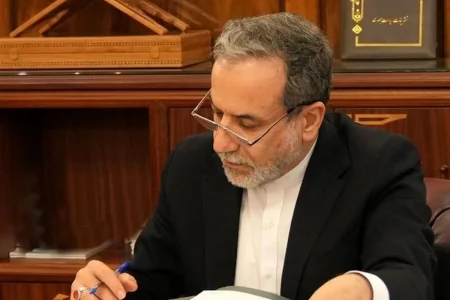 عراقچی، درگذشت سردار افشار را تسلیت گفت