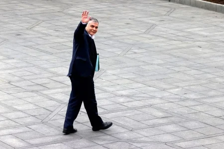 سفر وزیر نفت به قطر