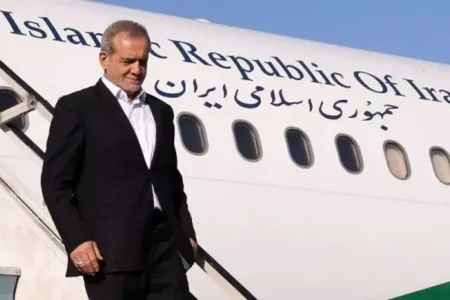 رئیس جمهور وارد ارومیه شد