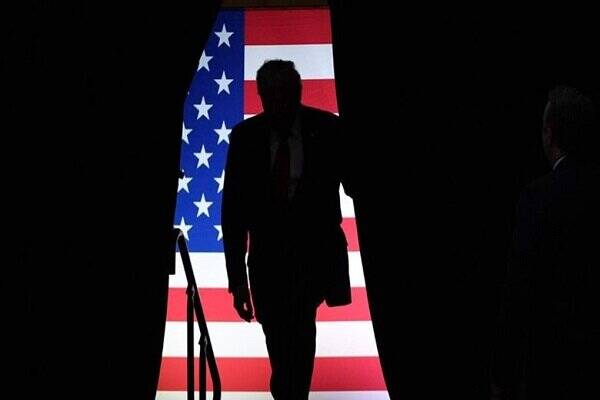 کم‌توجهی ترامپ به جامعه اطلاعاتی آمریکا و پیامدها برای ایران