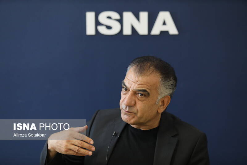 مدیر استقلال: تصادف بازیکن پرتغالی را هم به گردن من می‌اندازید؟