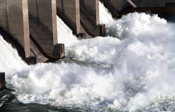 سلطه نیروگاه‌های برق‌آبی آمریکا متزلزل شد