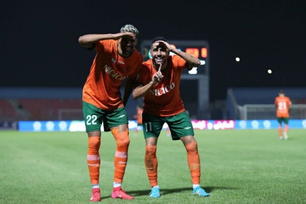 مس رفسنجان با شکست پیکان، از بحران گریخت؛ خطیبی فعلاً ماندنی شد