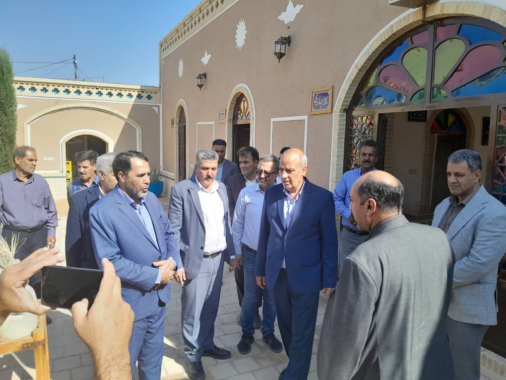 مدیرکل امور روستایی کرمان: با توسعه بوم‌گردی، هر روستا را به یک مرکز فرهنگی و اقتصادی تبدیل می‌کنیم