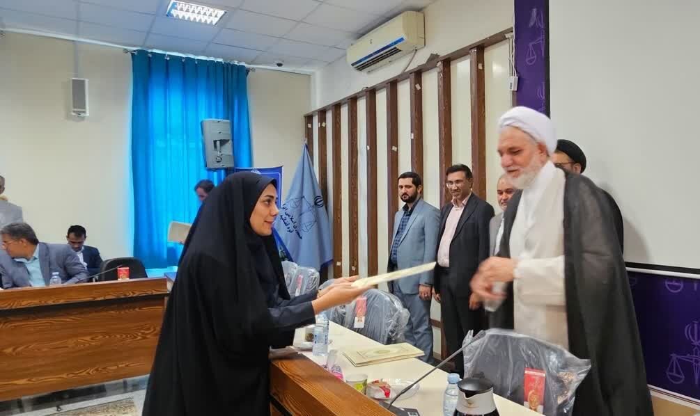 رئیس کل دادگستری کرمان: «صلح‌یاران رسانه‌ای» حلقه وصل مردم و حاکمیت برای ترویج فرهنگ صلح هستند