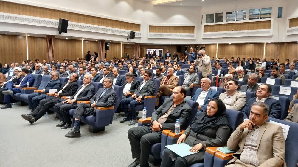 گلایه از ناهماهنگی سیاستی تا کلاف سردرگم تعهد ارزی/ لزوم جلوگیری از خام‌فروشی | اخبار کرمان و شهرستان ها