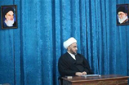 انتقاد امام جمعه بم از ناهماهنگی مسئولان در سفر وزرا  | اخبار کرمان و شهرستان ها