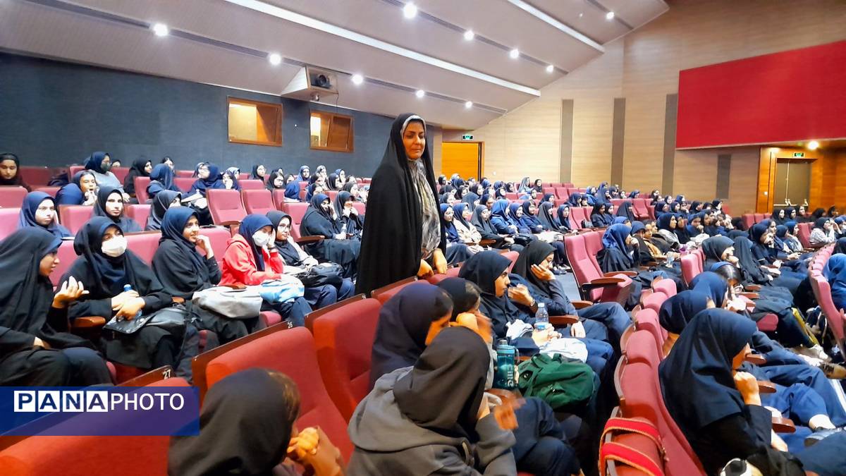 جشن میلاد بانوی صبر و شجاعت