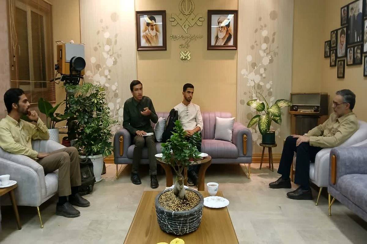 نشست هم‌افزایی نوجوانان کنشگر اجتماعی با عماد محمدی، مدیرکل صداوسیما استان کرمان