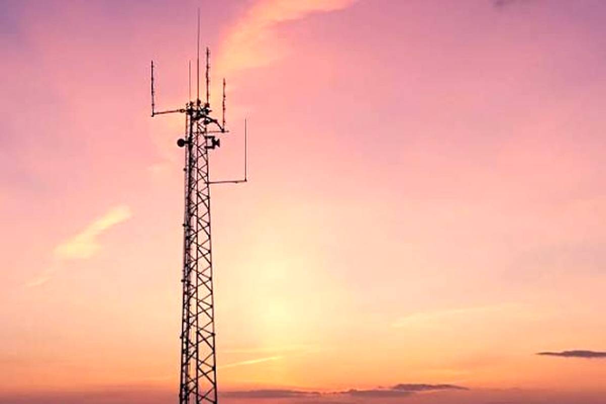 مردم روستاهای دهدران و چاهان قلعه‌گنج خواستار رسیدگی به مشکلات ارتباطی ۴۵ ساله خود شدند