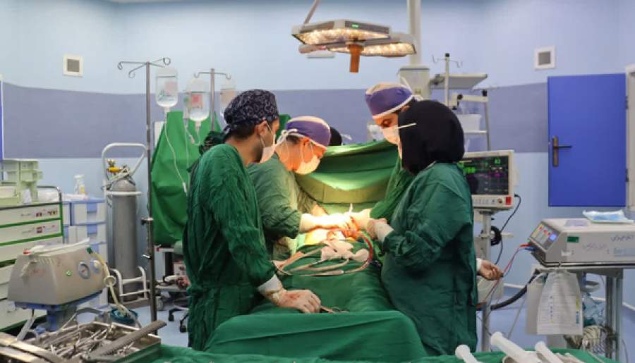 هدیه جاودان افسر کهنوجی به بیمار نیازمند کبد