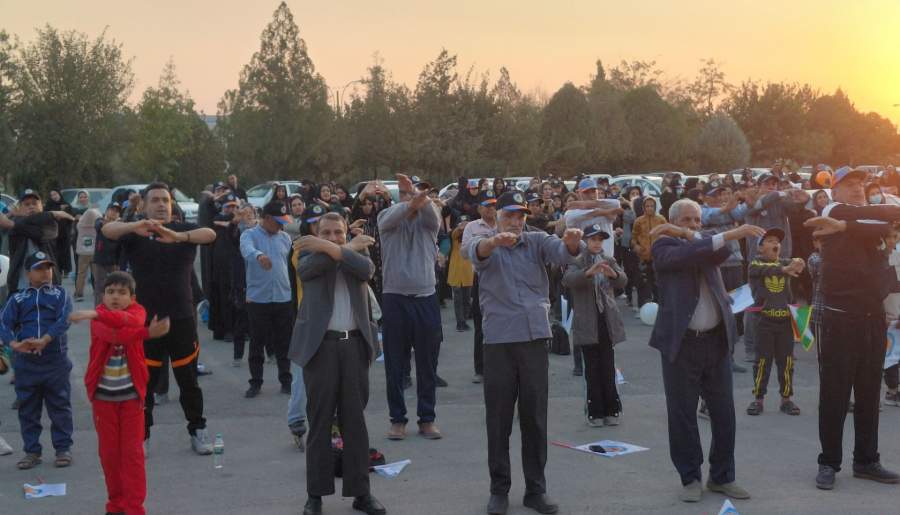 برگزاری همایش پیاده‌روی خانوادگی در شهربابک | اخبار استان کرمان