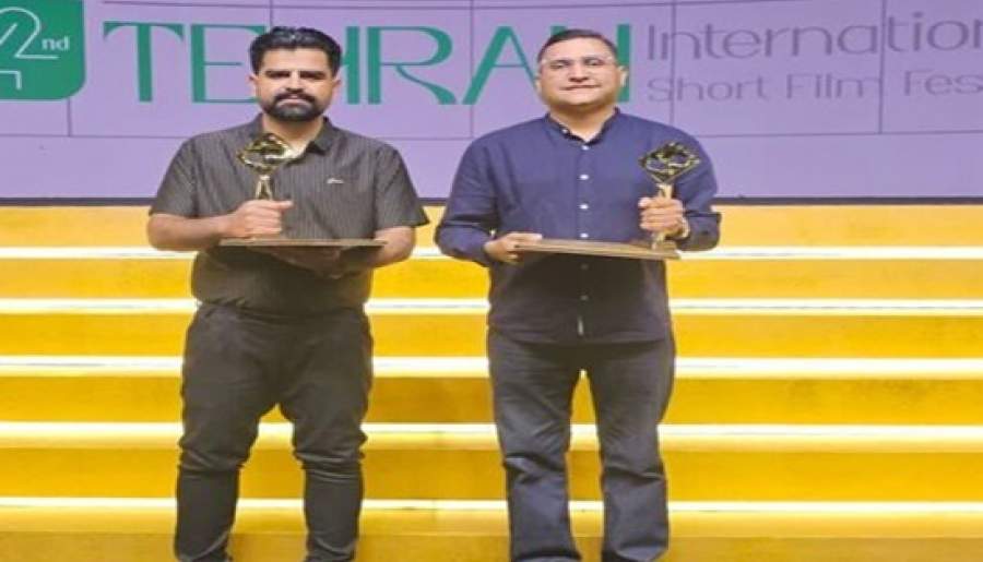 دریافت برگ زرین توسط مستندسازان رفسنجانی | اخبار استان کرمان