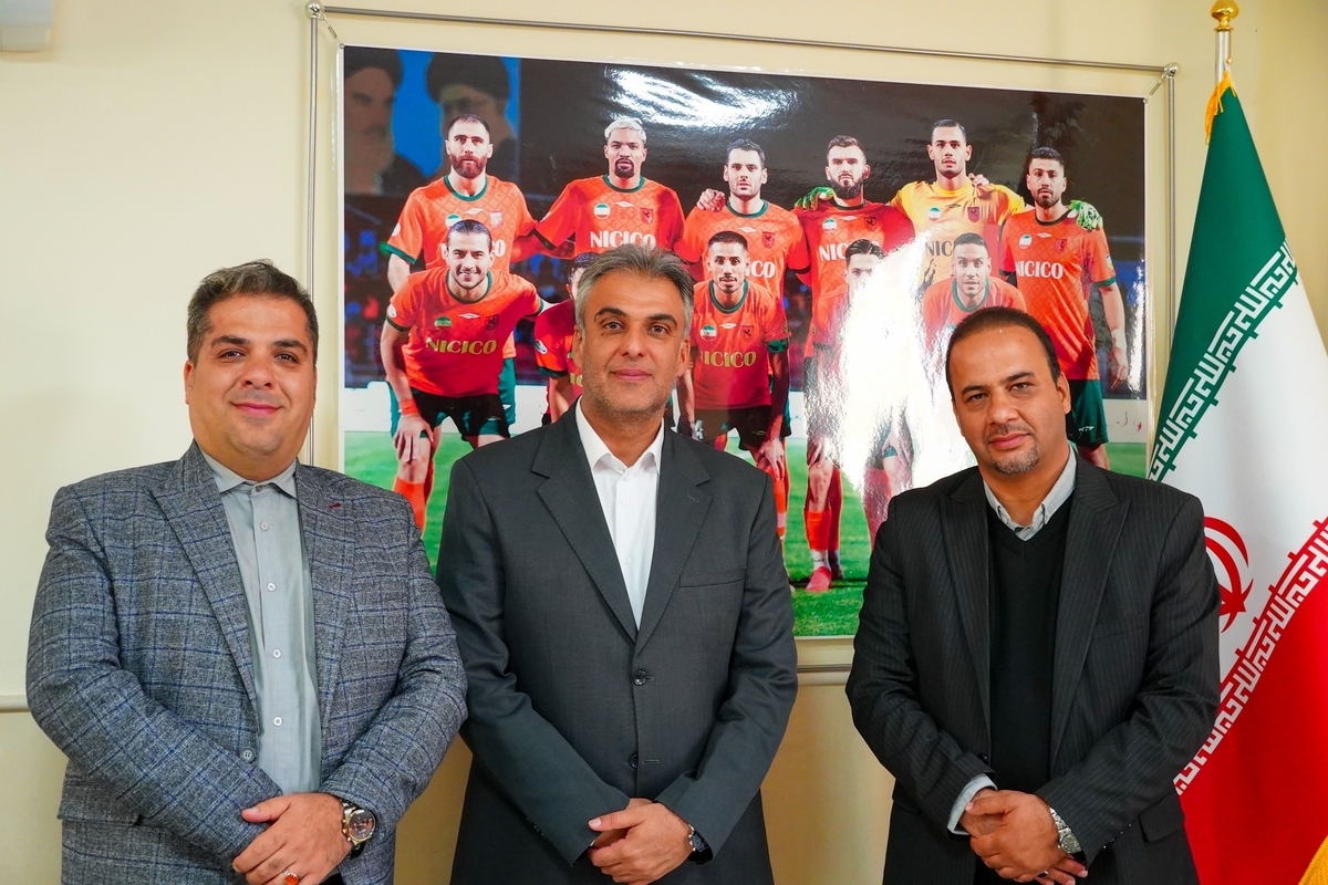 دیدار و گفت‌وگوی رئیس ورزش و جوانان و مدیرعامل باشگاه فولاد بافت با مدیرعامل باشگاه مس رفسنجان
