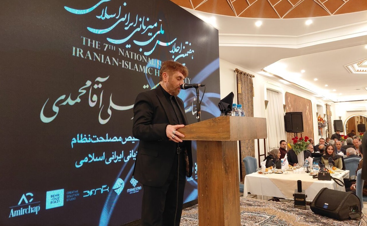 رییس گروه اقتصادی دفتر رهبری: اقتصاد دیجیتال و هوش مصنوعی نجات دهنده ایران از تله فقر است