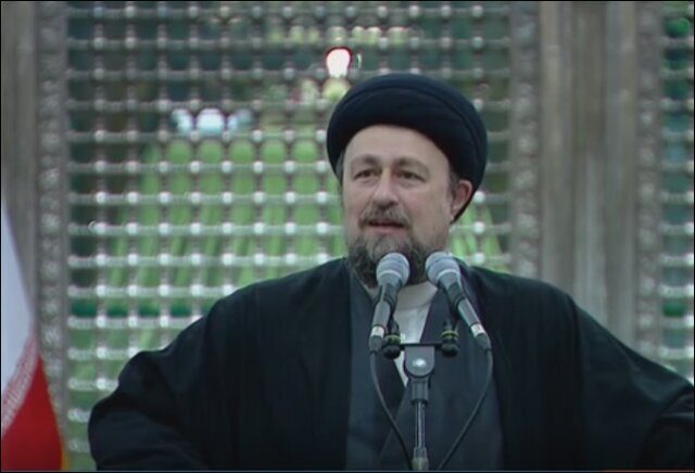 سید حسن خمینی به احمدی نژاد تسلیت گفت