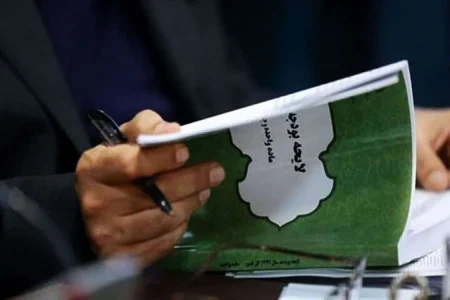 آقای رئیس جمهور! در بودجه نویسی اجازه ندهید مخالفان درآمدهای خیالی بتراشند/ در هزینه ها طرف مردم بایستید