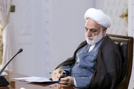 محسنی اژه‌ای؛ اصلاحیه «دستورالعمل حفظ کرامت و ارزش‌های انسانی در قوه قضاییه» را ابلاغ کرد