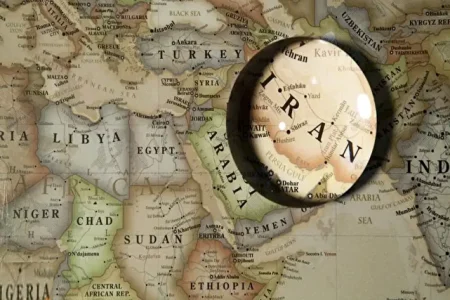 حکایت دو «ایران»ی که از هم دور شده‌اند