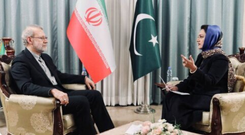 لاریجانی: حاضریم به پاکستانی‌ها «کارت سفید» بدهیم