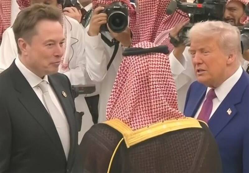 رقابت حکام عرب‌ برای خوش‌خدمتی به صهیونیست‌ها و آمریکایی‌ها