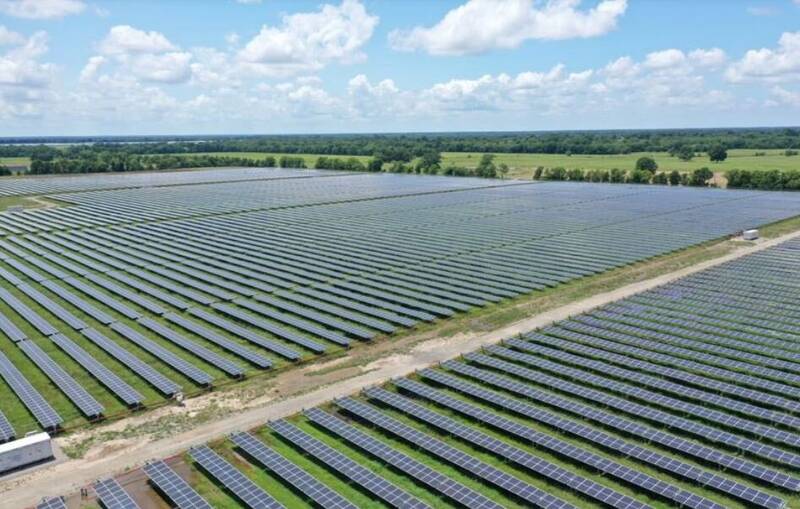 رکوردشکنی جدید نیروگاه‌های خورشیدی کشور در تولید برق