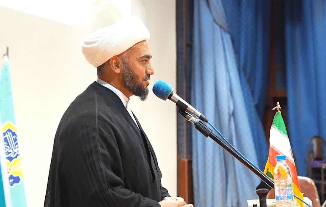 امام جمعه بم: خروج اموال بیت‌المال پس از زلزله قابل پذیرش نیست/ نظارت فرمانداری بر لیست اموال ادارات ضروری است