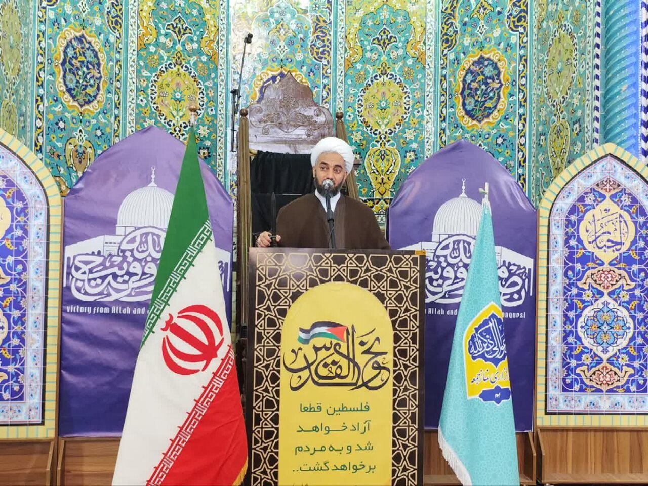 شورای شهر بم باید پاسخگو باشد؛ امام جمعه: پنهان‌کاری، شهر را به قهقرا می‌برد