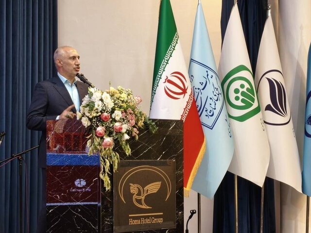 از امیدهای صالحی‌امیری برای بازگشت به روزهای اوج تا رشد ۳۰ درصدی سفر ایرانی‌ها به مالزی