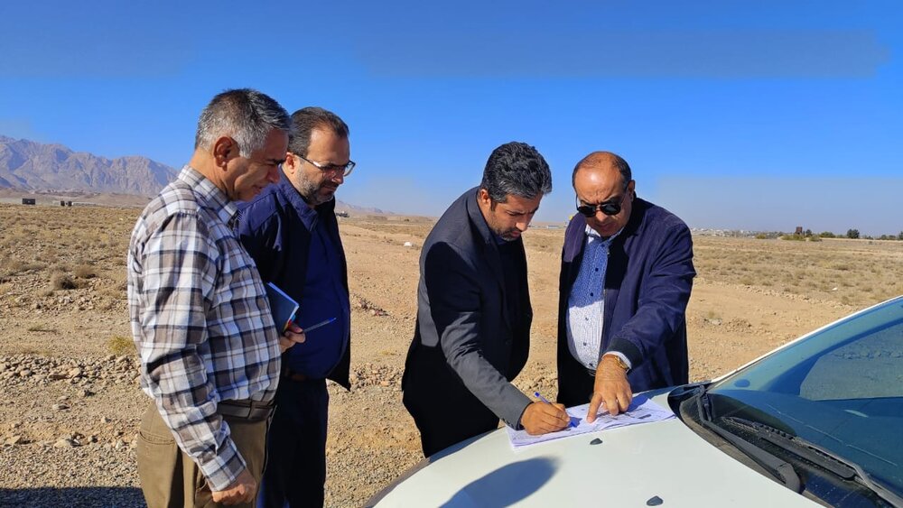 بررسی آخرین وضعیت سایت ۱۲۷ هکتاری نهضت ملی مسکن در ماهان | اخبار کرمان و شهرستان ها