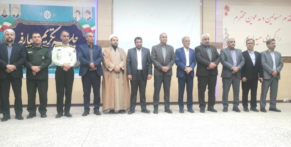 مراسم تکریم و معارفه مدیر آموزش و پرورش عنبرآباد برگزار شد | اخبار کرمان و شهرستان ها