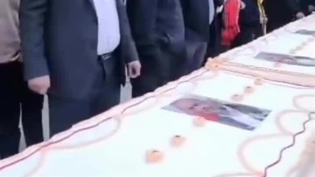 واکنش صباغیان به حواشی کیک ۱۲ متری! | اخبار کرمان و شهرستان ها