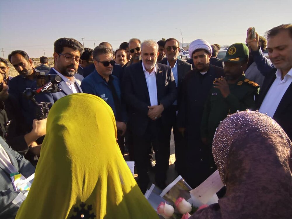 آغاز طرح آبرسانی به مسکن ملی کهنوج و افتتاح پست برق میاندران با حضور وزیر نیرو | اخبار کرمان و شهرستان ها