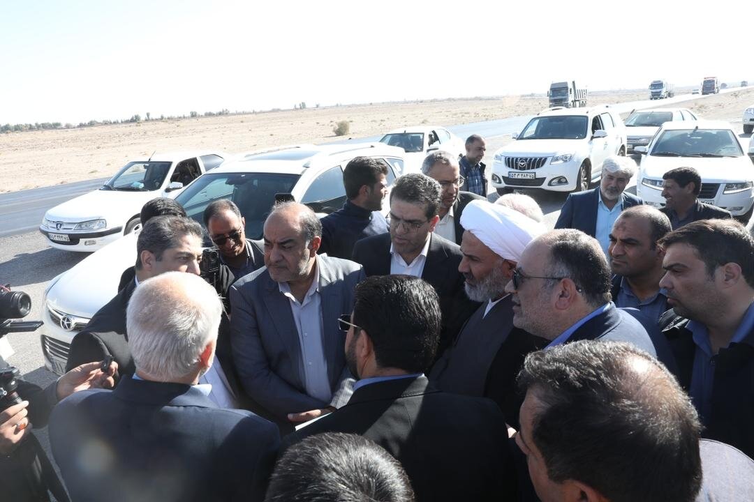 اعضای کمیسیون اصل نود از جاده کمربندی شرقی سیرجان بازدید کردند/ تصمیم‌گیری برای تسریع در رفع مشکلات ترافیکی و زیرساختی | اخبار سیرجان