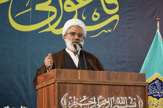 تأکید امام جمعه رفسنجان بر تقوای الهی، هوشیاری در برابر دشمن و قدردانی از حضور باشکوه مردم در ایام فاطمیه | اخبار رفسنجان