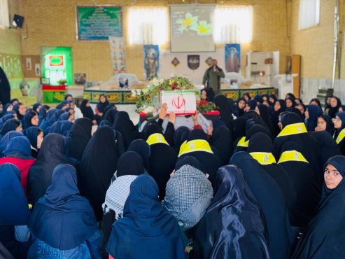 گزارش تصویری؛پیکر مطهر شهید گمنام میهمان مدارس شهرستان رفسنجان شد | اخبار رفسنجان