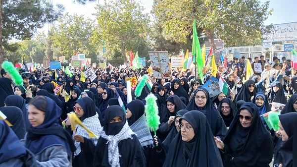 حضور پرشور کوهبنانی‌ها در راهپیمایی ۱۳ آبان | اخبار استان کرمان