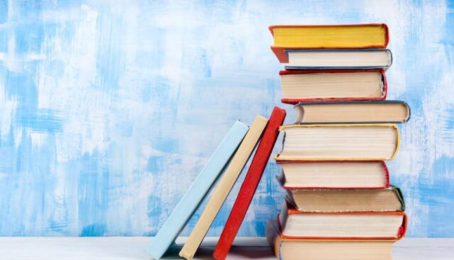 چه کتابی را به چه کسی هدیه بدهیم؟ | اخبار استان کرمان