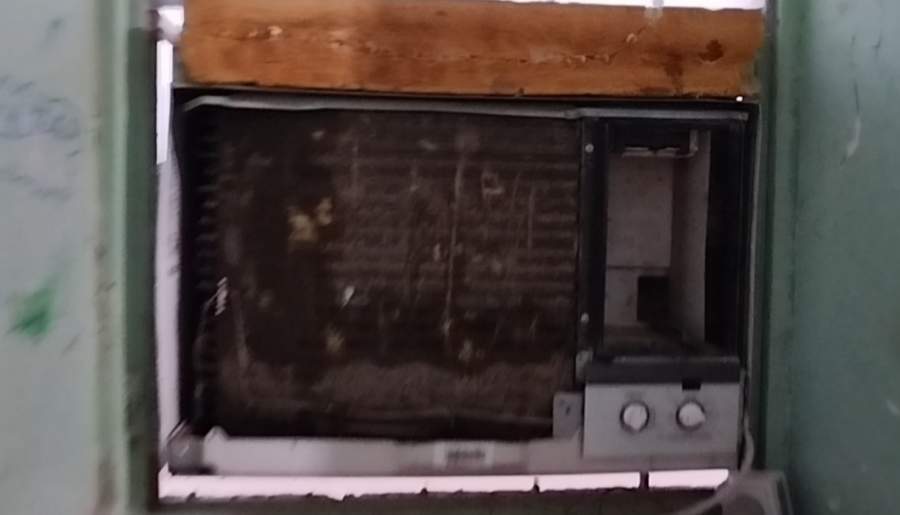 دانش‌آموزان «اردوگاه» از کمبود کلاس‌ رنج می‌برند | اخبار استان کرمان