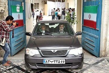 ذوالنوری: هزینه پراید ضدگلوله سعید جلیلی، از یک بنز ضدگلوله بیشتر است