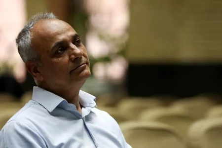 زیدآبادی: بقای هر نظامی مستلزم درجه‌ای از انعطاف است/ بار اقتصادی تحریم‌ها بر دوش مردم سنگینی می‌کند