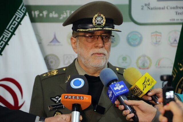 جانشین فرمانده کل ارتش: ما هیچ‌گاه سراغ سلاحی که به سعادت بشری لطمه بزند، نرفته‌ایم