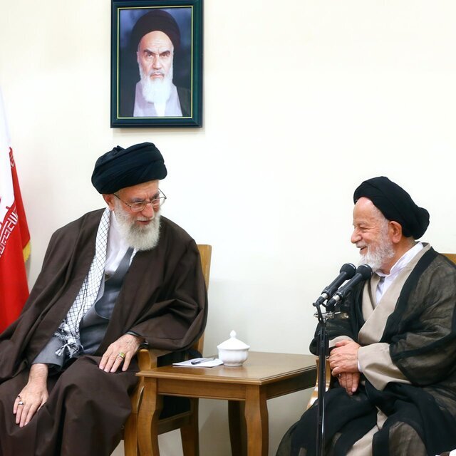 پیام تسلیت مقام معظم رهبری در پی درگذشت شاهچراغی