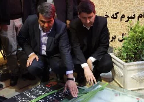 وزیر ارتباطات وارد کرمان شد/ ادای احترام به سردار سلیمانی و همرزمانش | اخبار کرمان و شهرستان ها