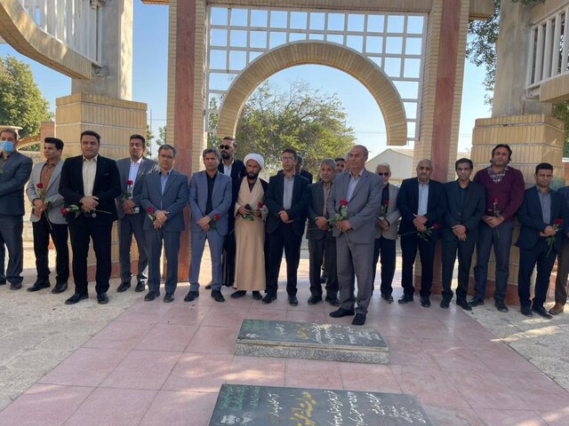 عطر احترام در روز مجلس با یاد بزرگان در جیرفت و عنبرآباد | اخبار کرمان و شهرستان ها