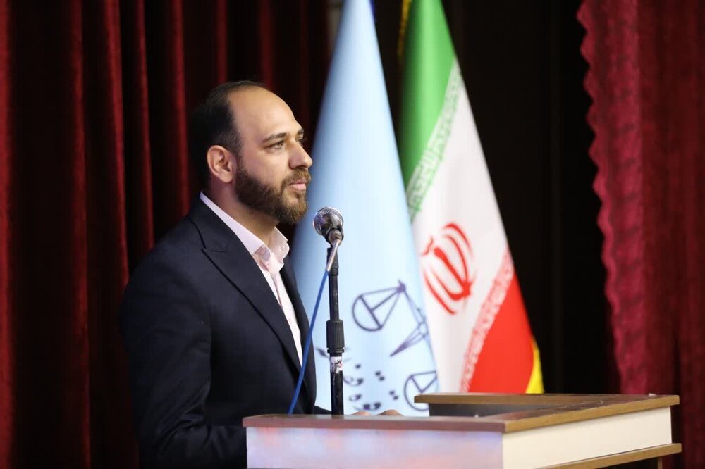 اسناد عادی اعتبار ندارند/ پیگیری ترک‌فعل دستگاه‌ها در ساماندهی اراضی خانوک و ریحان‌شهر  | اخبار کرمان و شهرستان ها