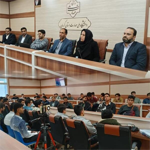 افزایش ۱۶۰ درصدی پهنای باند ورودی استان کرمان/ هوش مصنوعی، موتور محرک اقتصاد دیجیتال  | اخبار کرمان و شهرستان ها