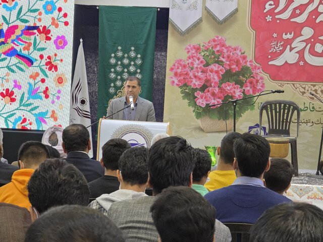 کارکنان فرودگاه کرمان برای آزادی ۶ مادر زندانی گلریزان کردند | اخبار کرمان و شهرستان ها