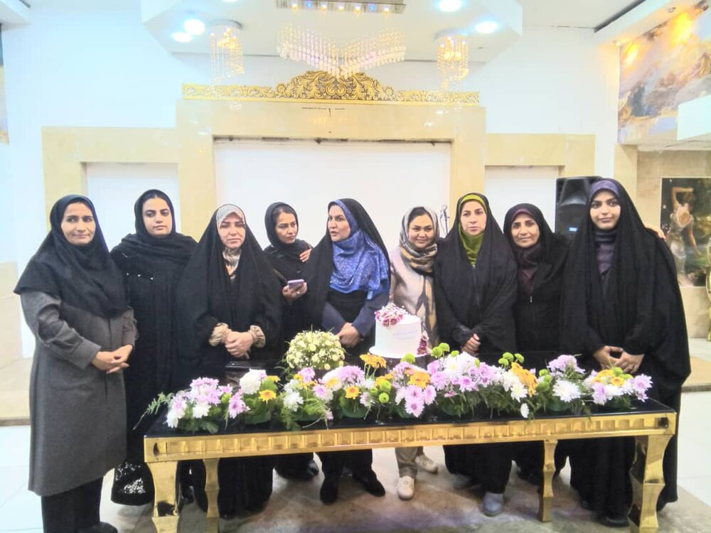 تجلیل از بانوان پیشگام اطلاع‌رسانی و خدمت‌رسانی در جیرفت | اخبار کرمان و شهرستان ها